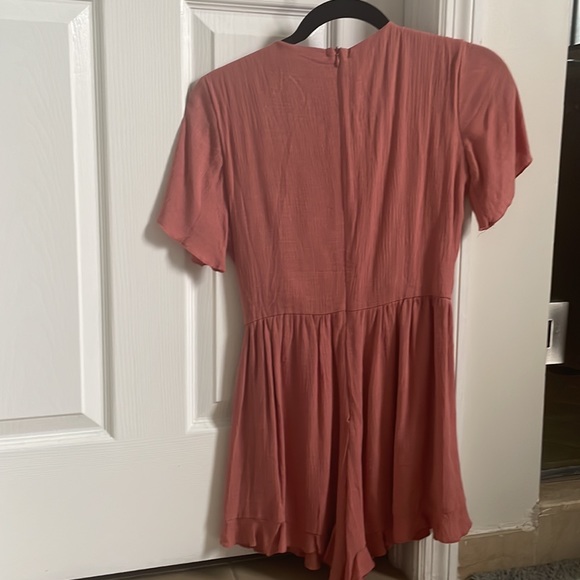 Blue Sky Romper - Picture 2 of 4